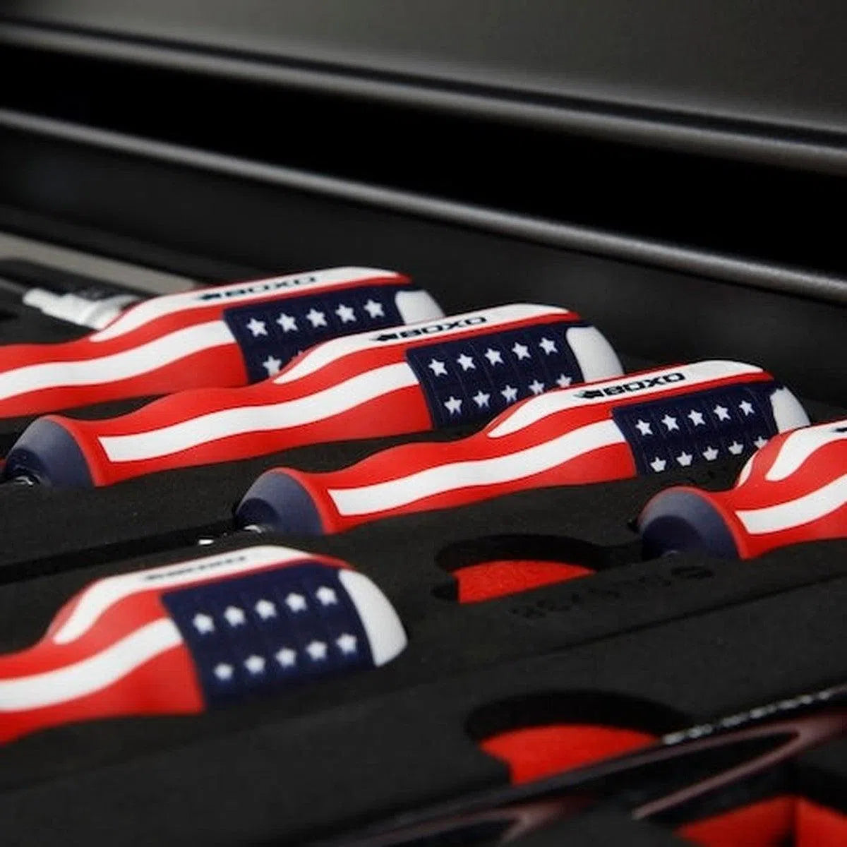 Happybuyes 8-Piece American Flag Handle Screwdriver Set | 1/3rd EVA Foam BX494-R